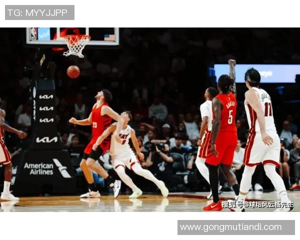 杨瀚森缺阵致内线攻防失衡，阿夫迪亚33分霍乐迪准三双难救主，开拓者惜败热火